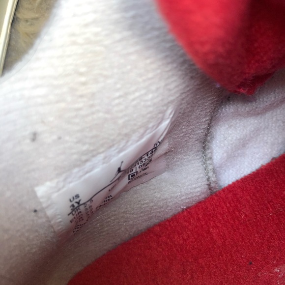 Jordan4Retro - Picture 4 of 8